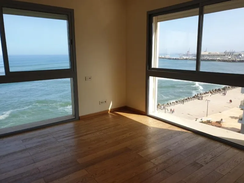 Appartement vue mer sur la Corniche
